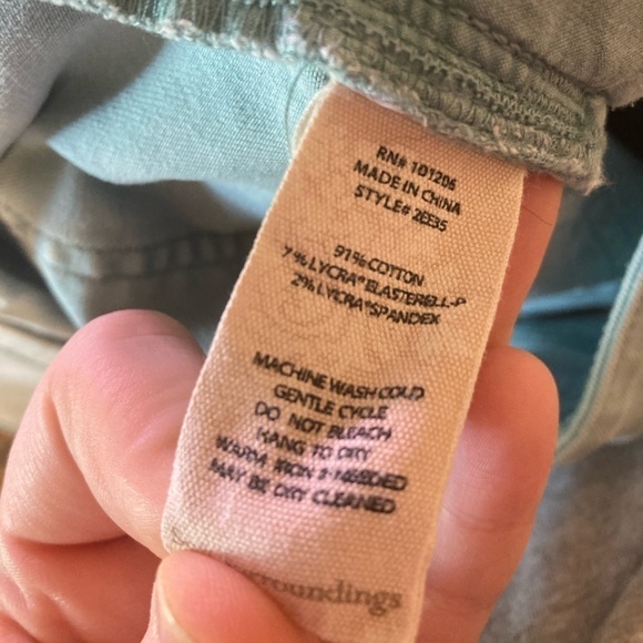 Soft Surroundings Stretch High Rise Bermuda Shorts Blue Denim Size Small - Picture 7 of 8